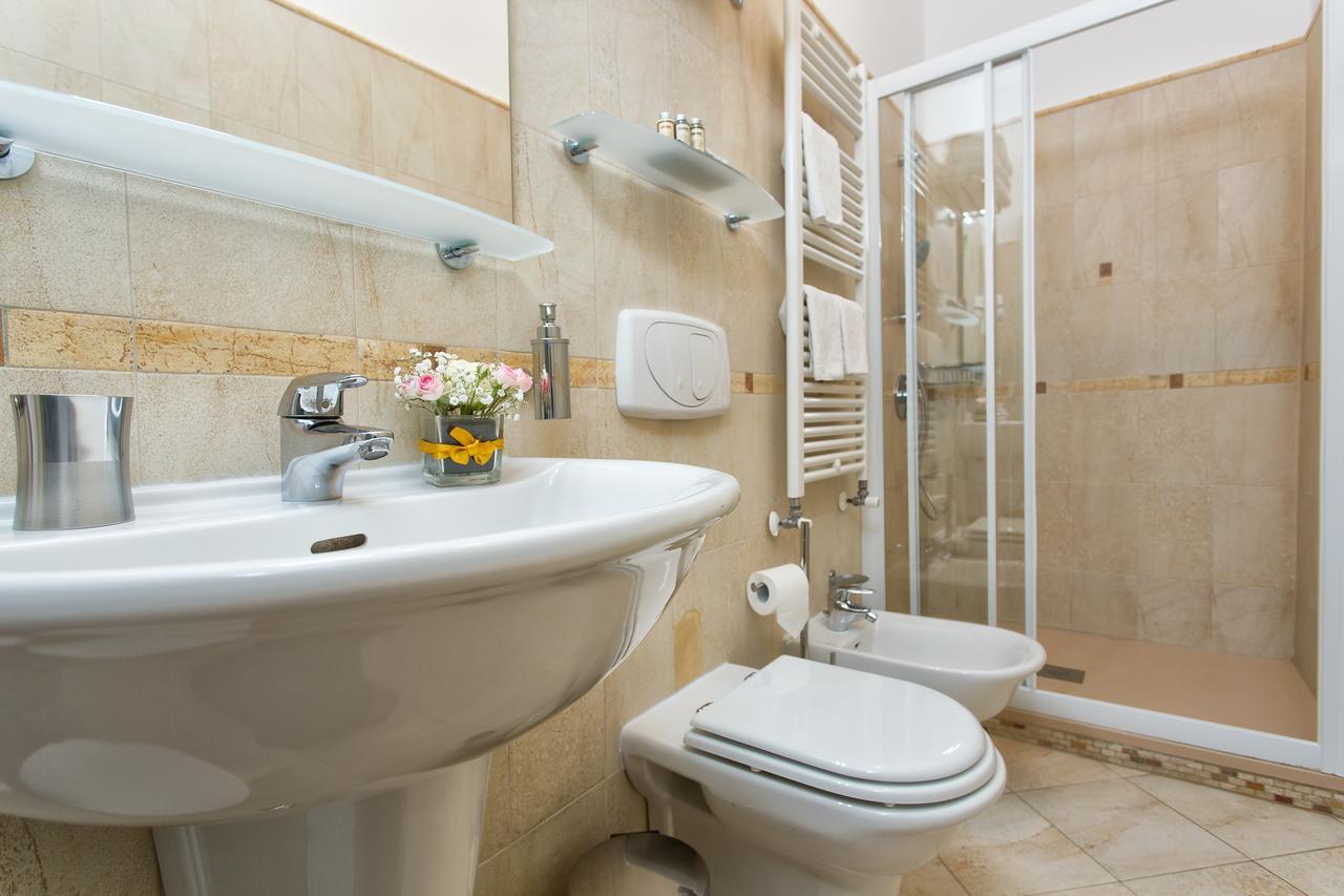 Superior Double Room with Extra Bed,704581384:JPEG